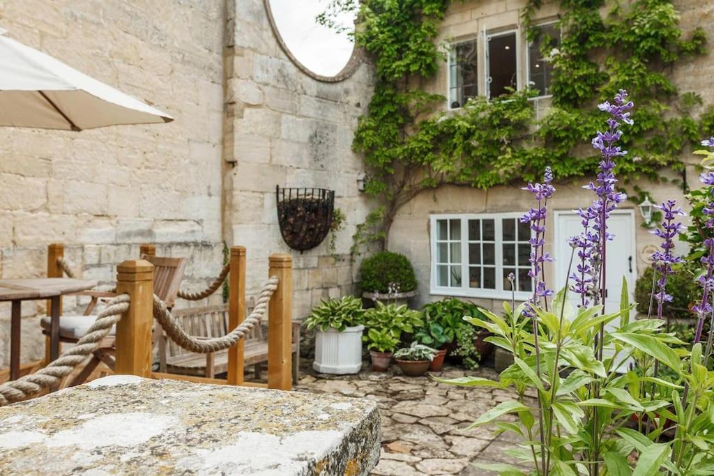 Stylish Painswick Getawayヴィラ エクステリア 写真